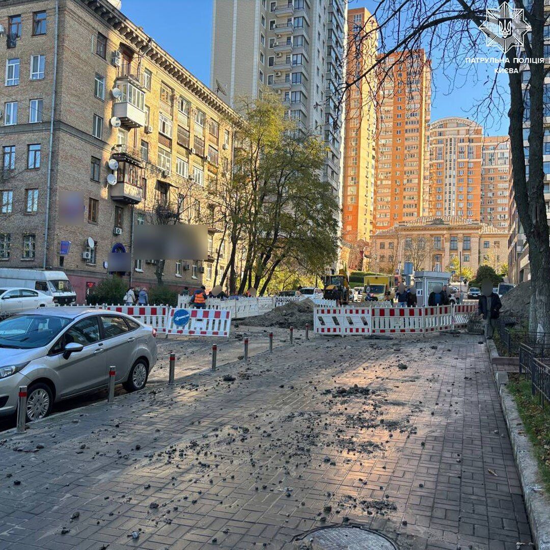Движение на одной из улиц возле станции метрополитена Олимпийская было временно перекрыто
