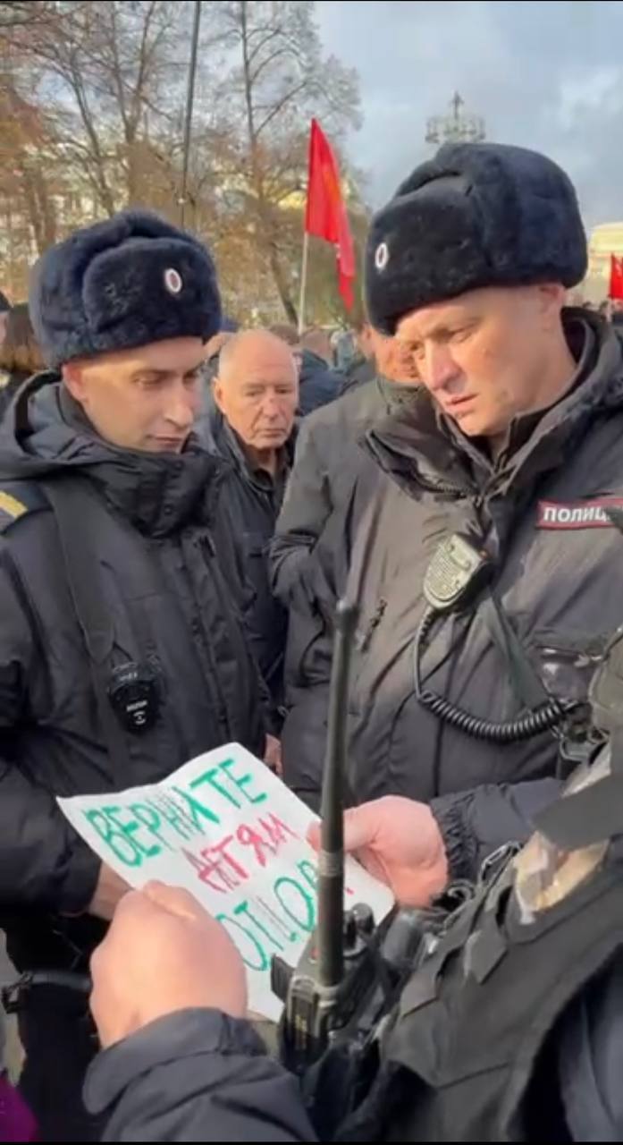 "Требование протестующих примечательно": разведка Британии рассказала о напряжении в РФ из-за войны против Украины