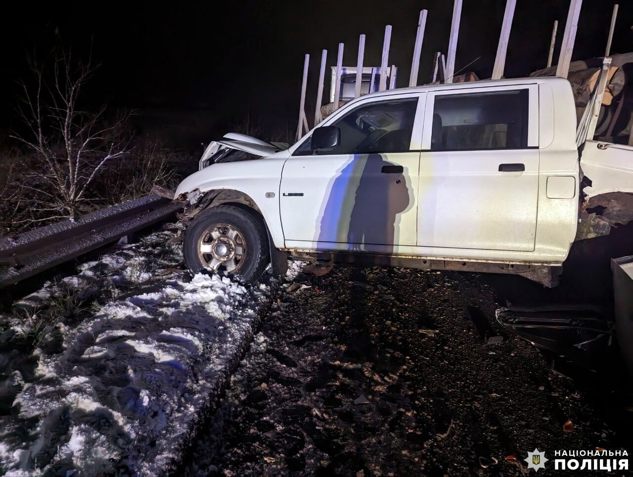 На Ривненщине произошла авария с участием четырех авто: движение по трассе Киев – Чоп останавливали. Видео