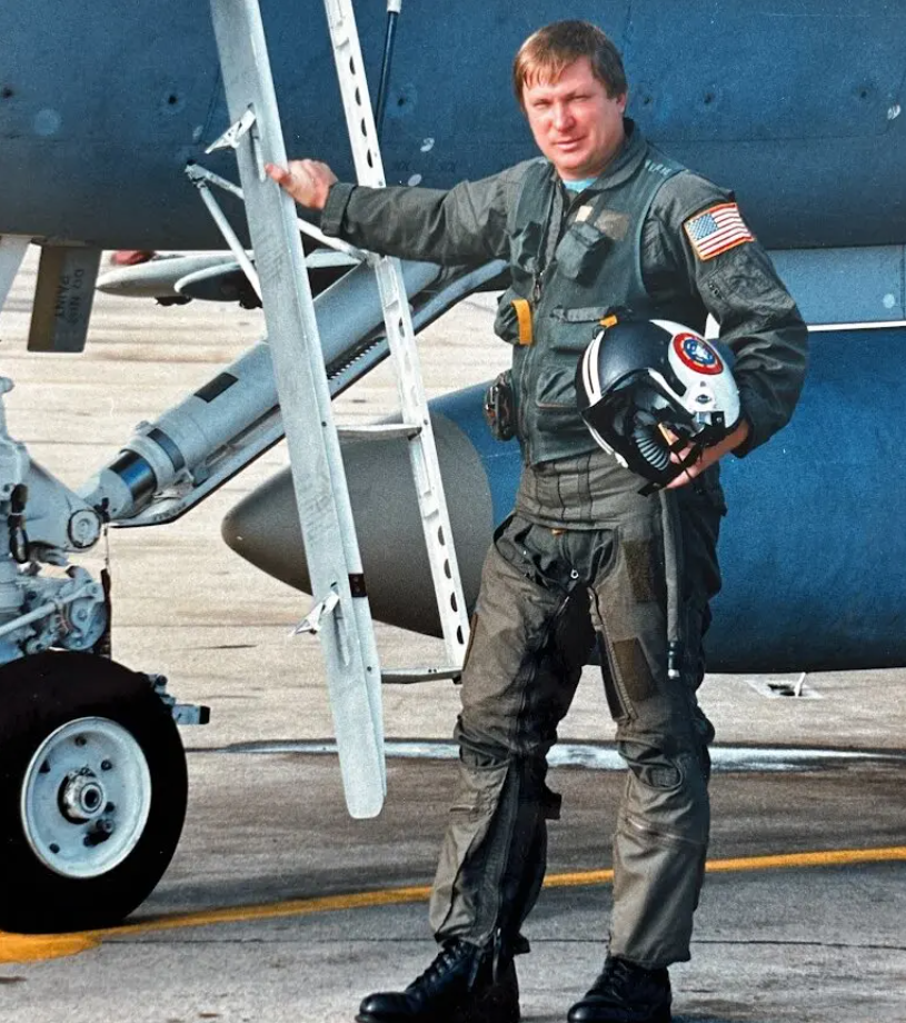 В США умер советский летчик-перебежчик Виктор Биленко, похитивший МиГ-25: что известно и какие тайны он раскрыл Западу
