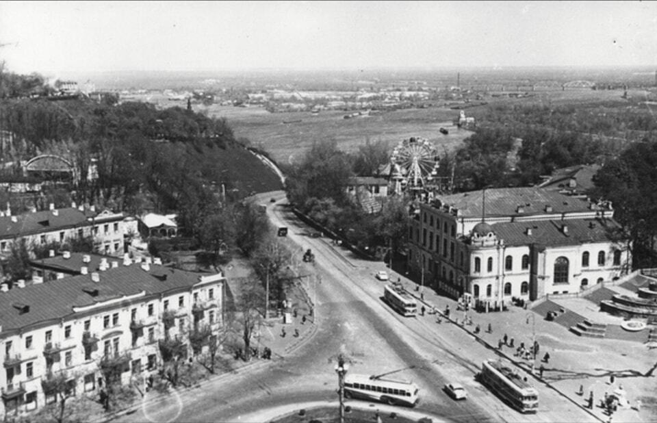 У мережі показали, який вигляд мали магістралі Києва з висоти пташиного польоту в 1950-х роках. Архівні фото