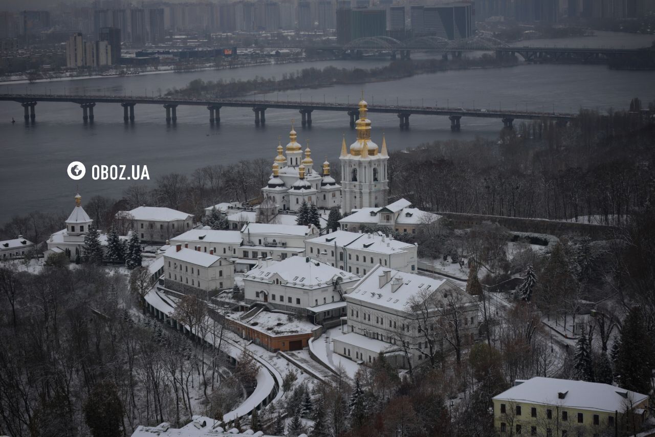 Не кожна птаха долетить: у Лаврі відкрили доступ до верхніх ярусів дзвіниці. Фото і відео