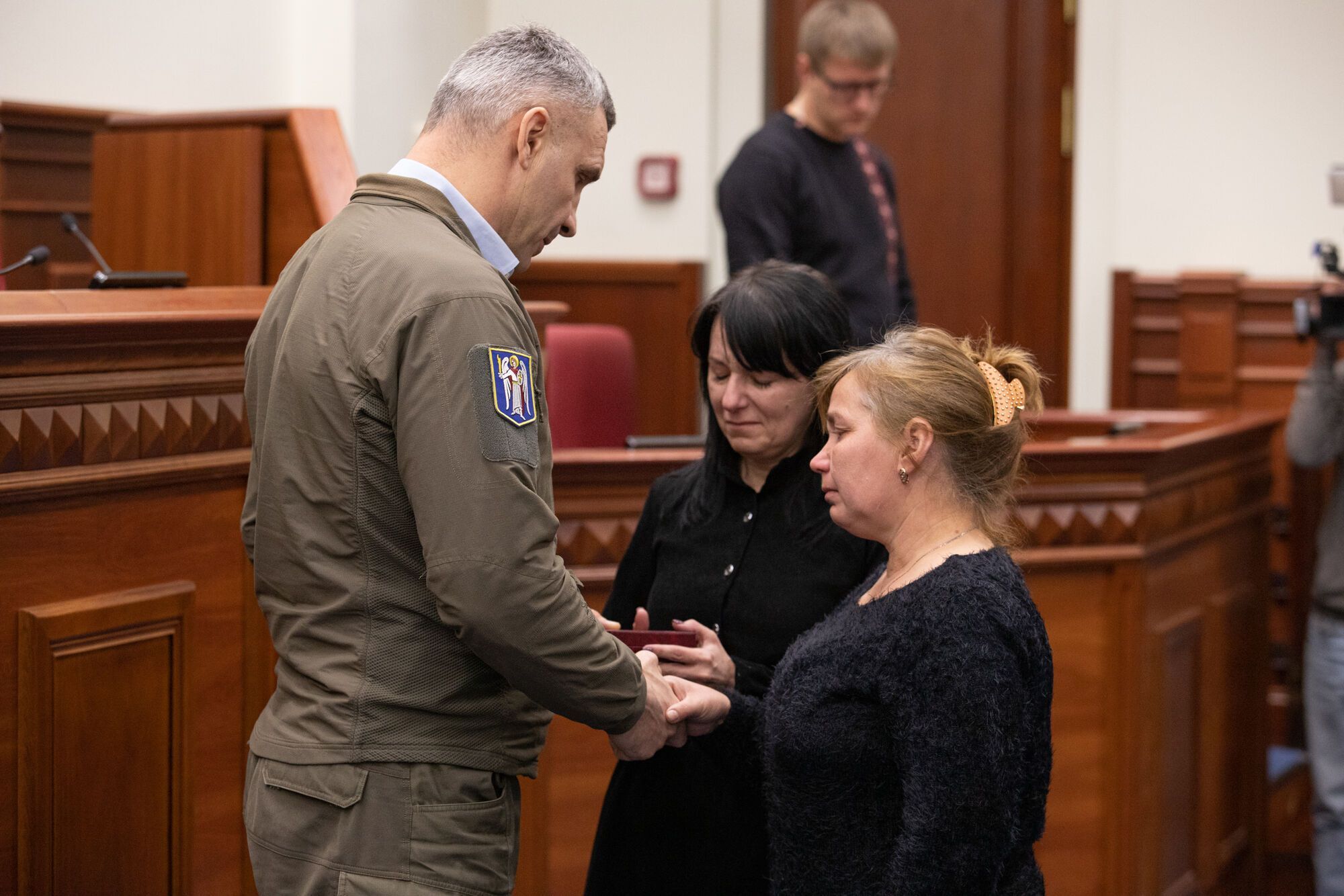 Захисники України отримали від Кличка держнагороди та відзнаки від столиці