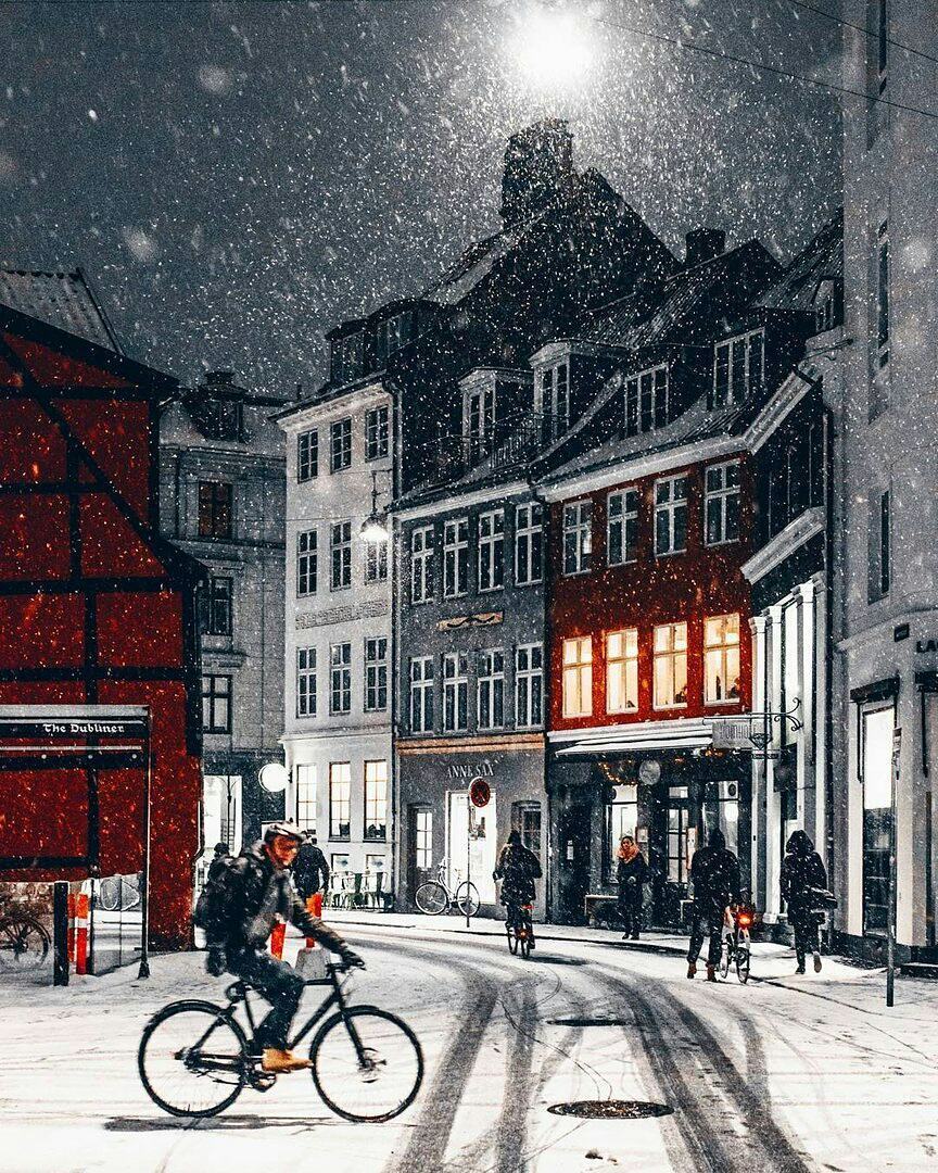 Зимняя сказка: самые заснеженные города Европы