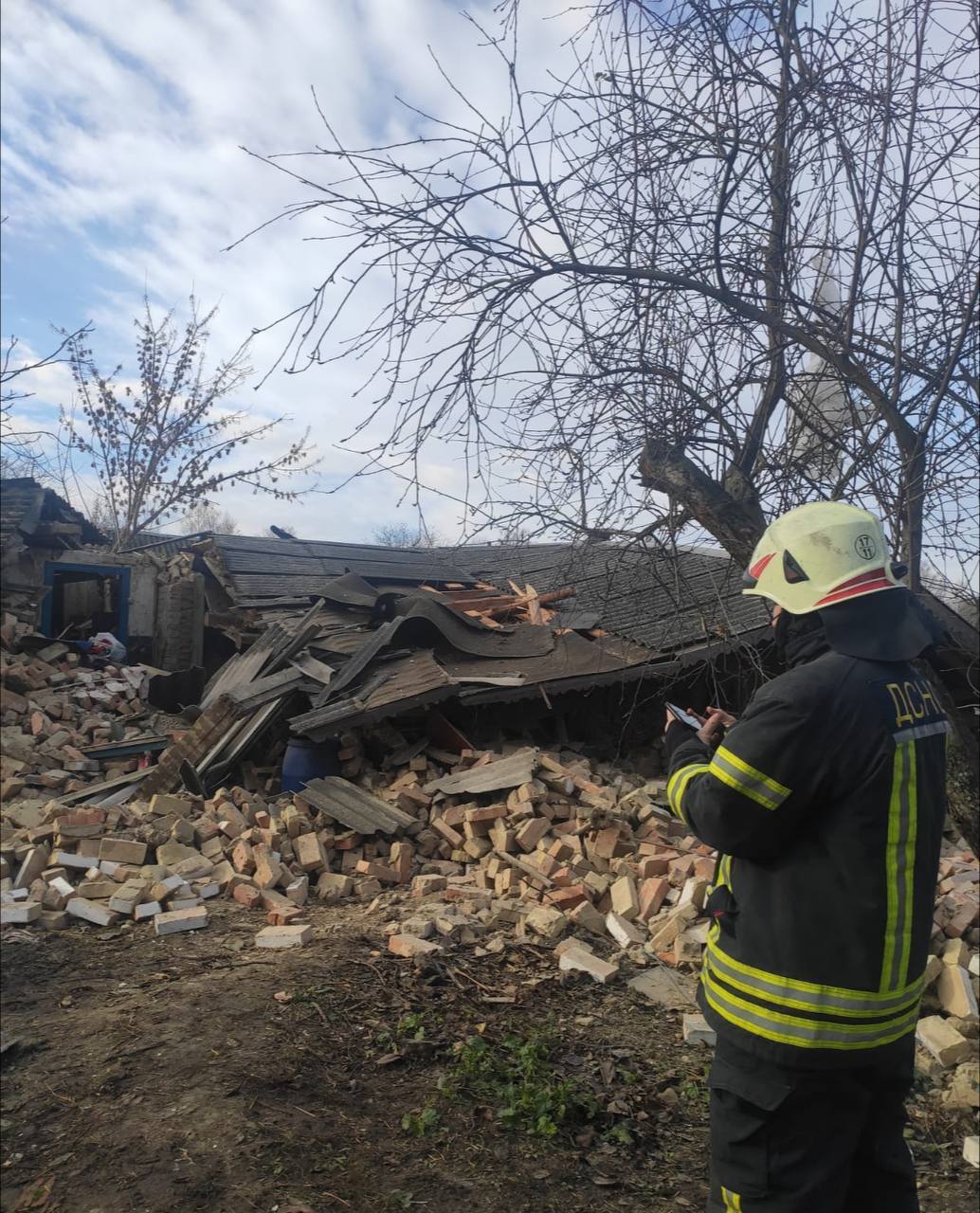 На Київщині внаслідок вибуху зруйновано будинок: відомо подробиці. Фото
