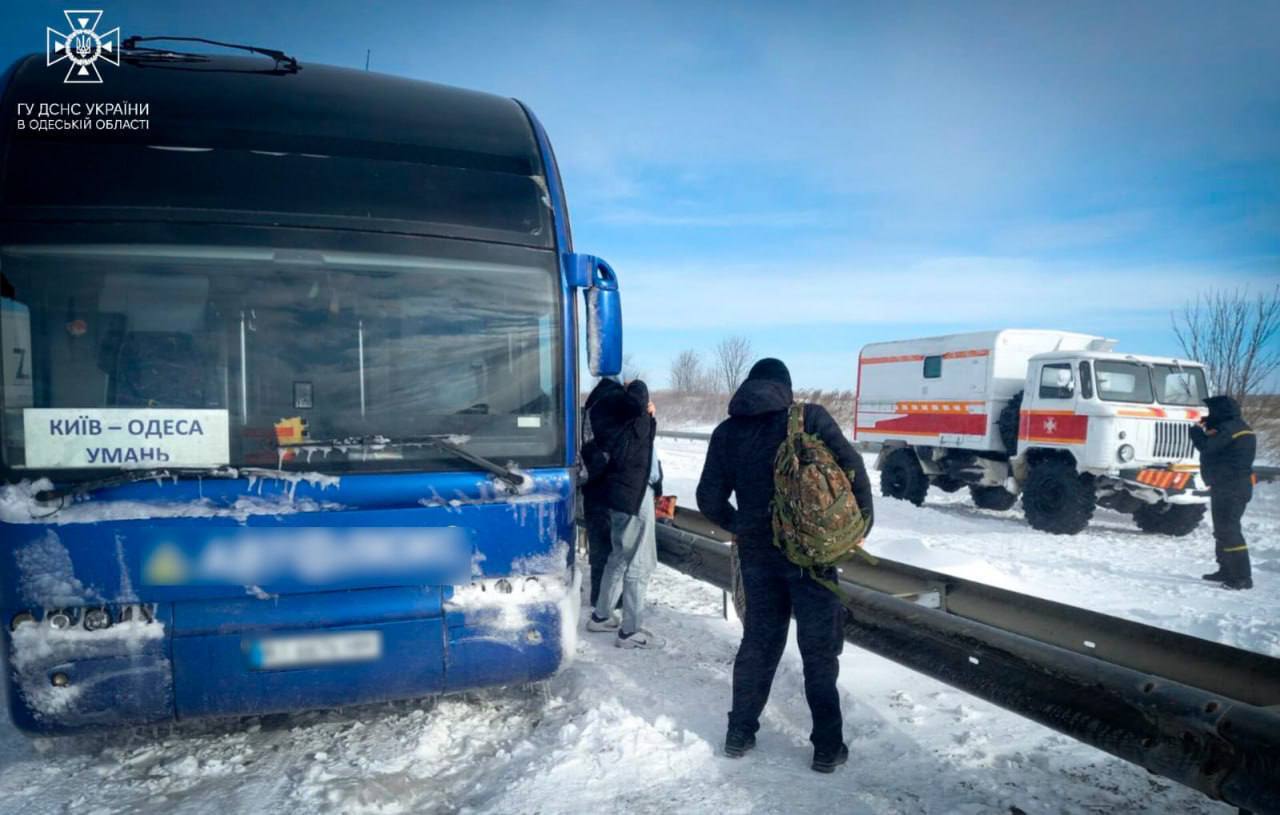 В Украине из-за непогоды погибли 10 человек, десятки пострадали, среди них – дети. Все подробности