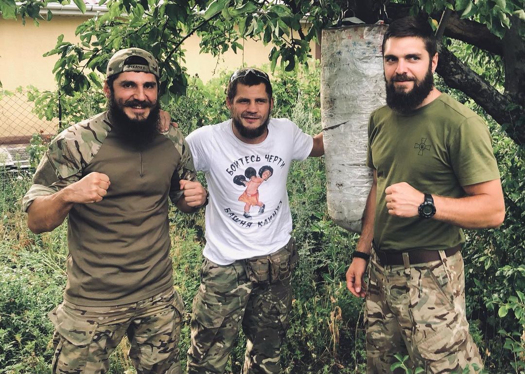 Украинский защитник расстрелял группу штурмовиков из "Вагнера": об отраженной атаке в Бахмуте рассказал боец ССО и тренер ММА