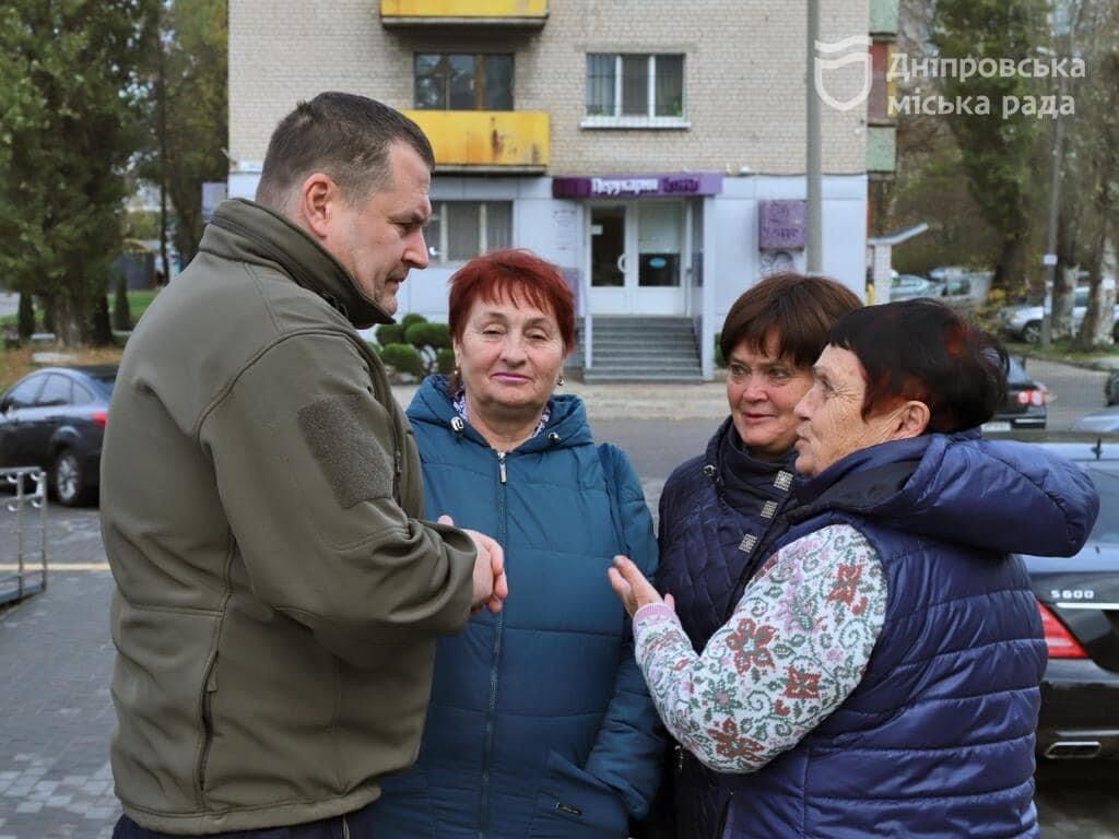 Удобно, быстро и комфортно: в Днепре заработал "Прозрачный офис", предоставляющий более 300 различных сервисов горожанам