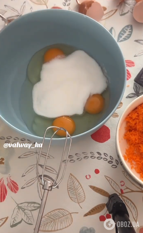 Пухкий морквяний кекс до чаю: простіший за будь-які пироги 