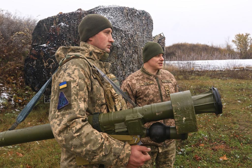 "Сам не повірив": захисник України знищив російську ракету своїм першим пострілом із ПЗРК. Фото