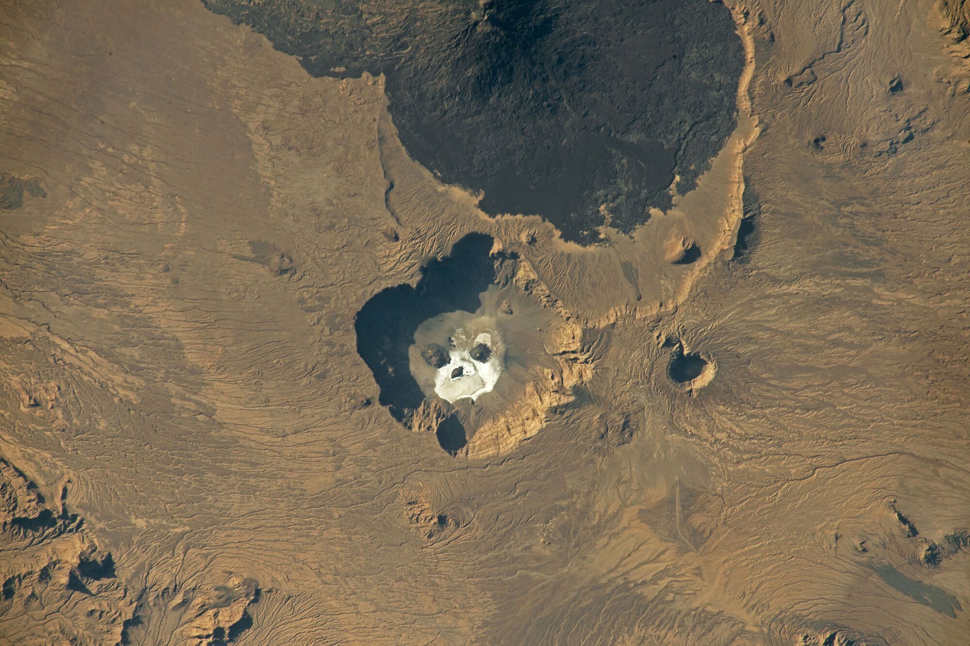 Вид на примарне обличча з МКС