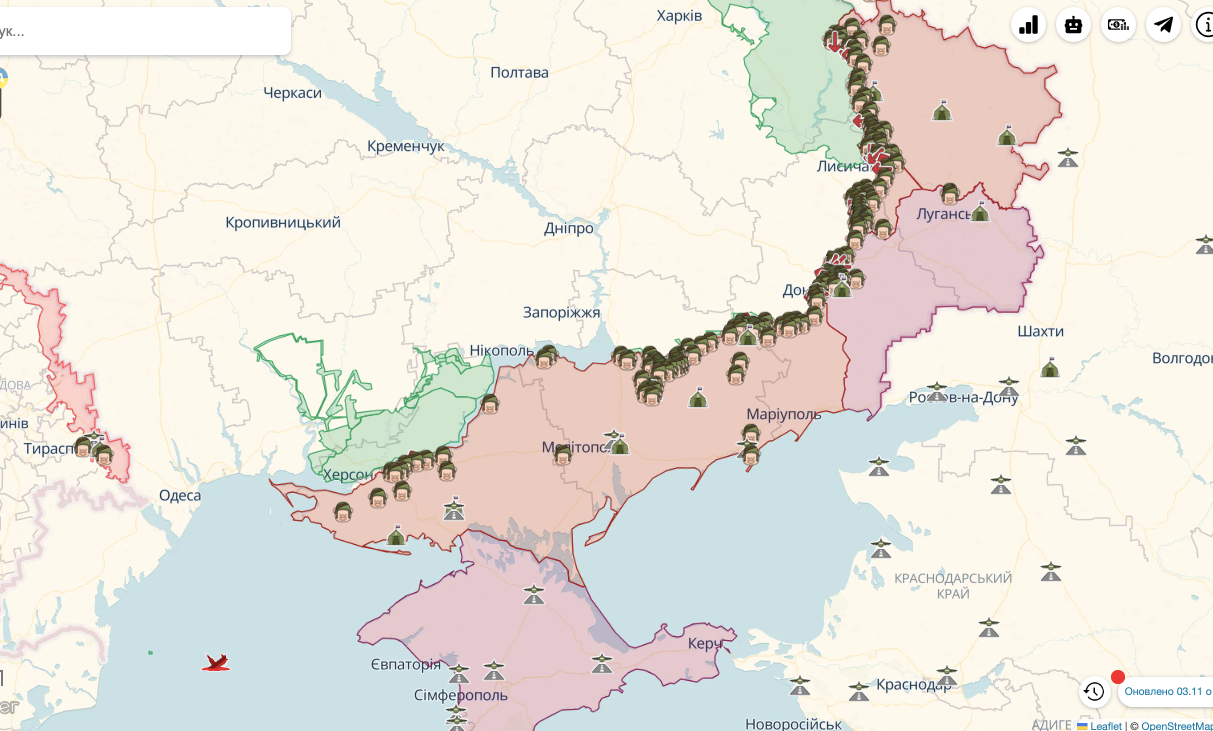 На окупованих територіях росіяни змушують дітей плести маскувальні сітки і виготовляти окопні свічки – ЦНС