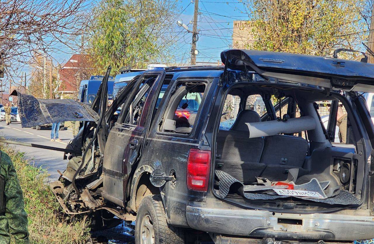 Авто подорвали: в Луганске ликвидировали "экс-начальника милиции ЛНР" Филипоненко. Фото