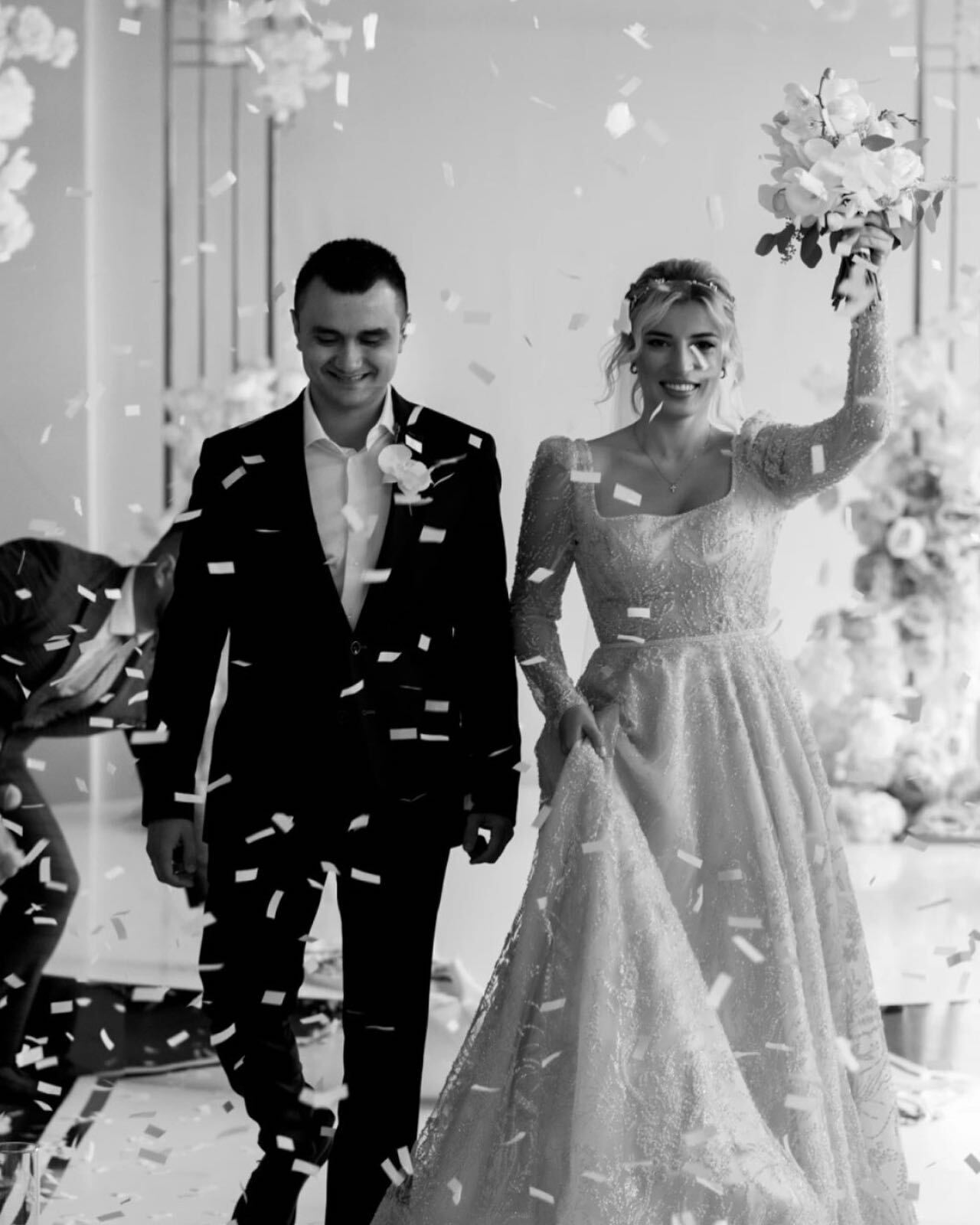 Молодша "сестра" Вєрки Сердючки вийшла заміж. Фото