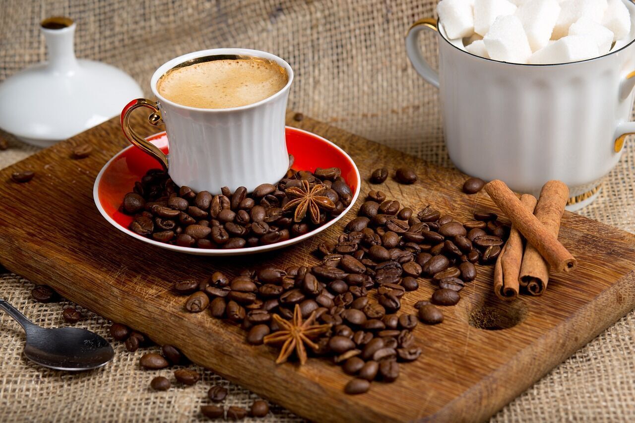 Какой кофе крепче – арабика или робуста: в чем разница