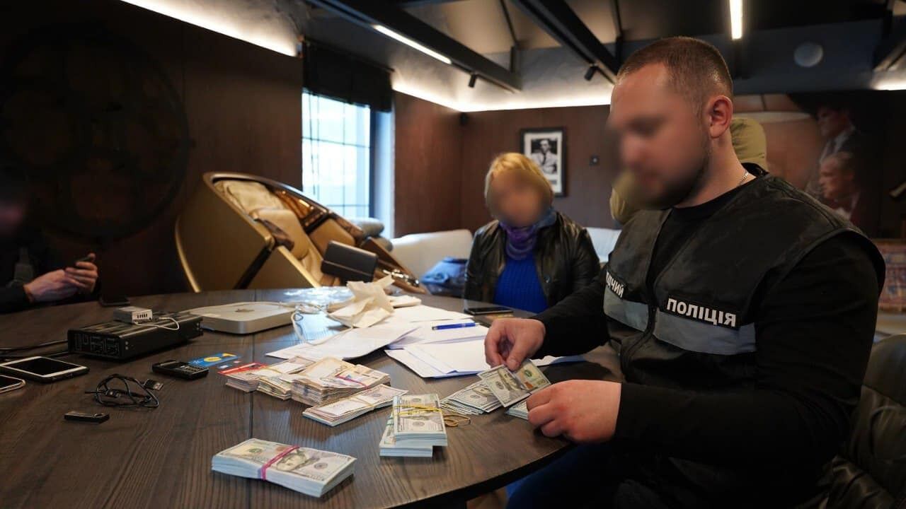 Операторы кол-центров в Украине выманивали средства у граждан ЕС под видом криптоинвестиций.