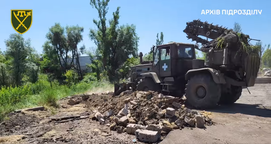 Буквально прокладывали дорогу войскам: инженеры 48-й бригады рассказали об освобождении Урожайного. Видео