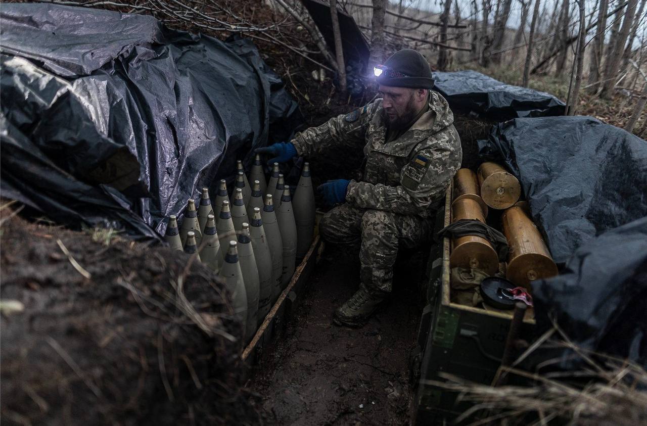 "Сміливі. Героїчні. Потужні": Зеленський привітав воїнів Сухопутних військ і відзначив їхній подвиг у війні