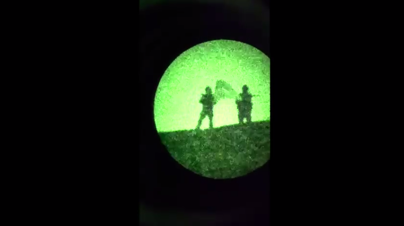 "Наши герои": Зеленский показал видео с воинами бригады ВСУ, которая отбила террикон в пределах Горловки и подняла флаг Украины