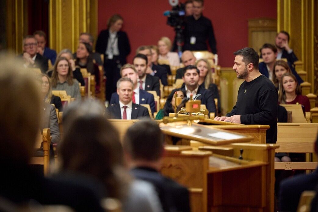 "У Украины есть не все оружие, в котором она нуждается": Зеленский выступил в парламенте Норвегии. Видео