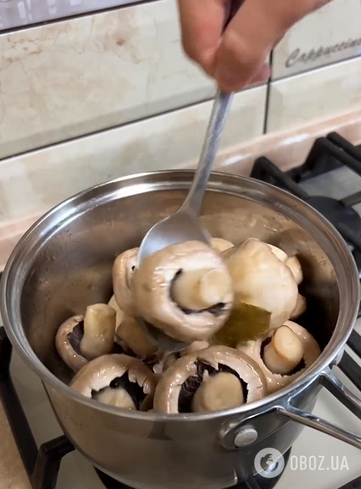 Быстрые маринованные шампиньоны в салат или вместо закуски: как приготовить