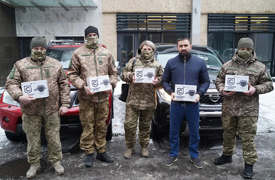 Защитники Украины получили 5 тысяч беспилотников от "Стального фронта"