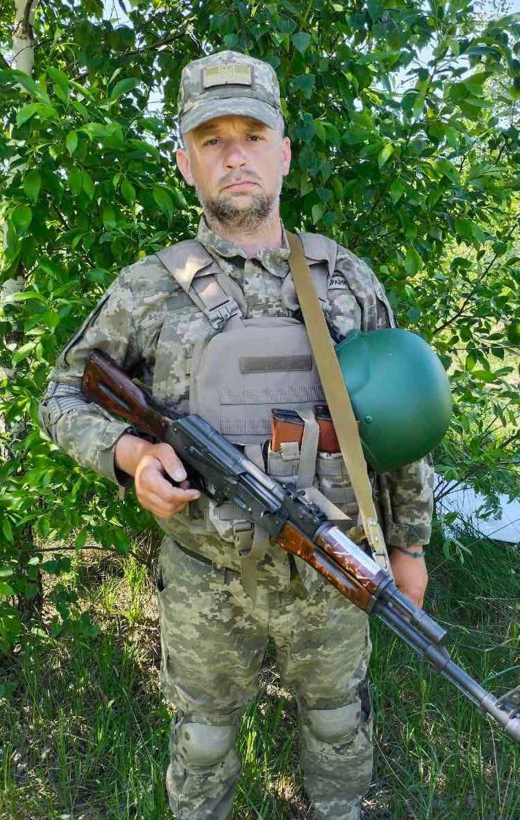 Служил наводчиком механизированного отделения: на фронте погиб военный из Киевской области Сергей Лысенко. Фото