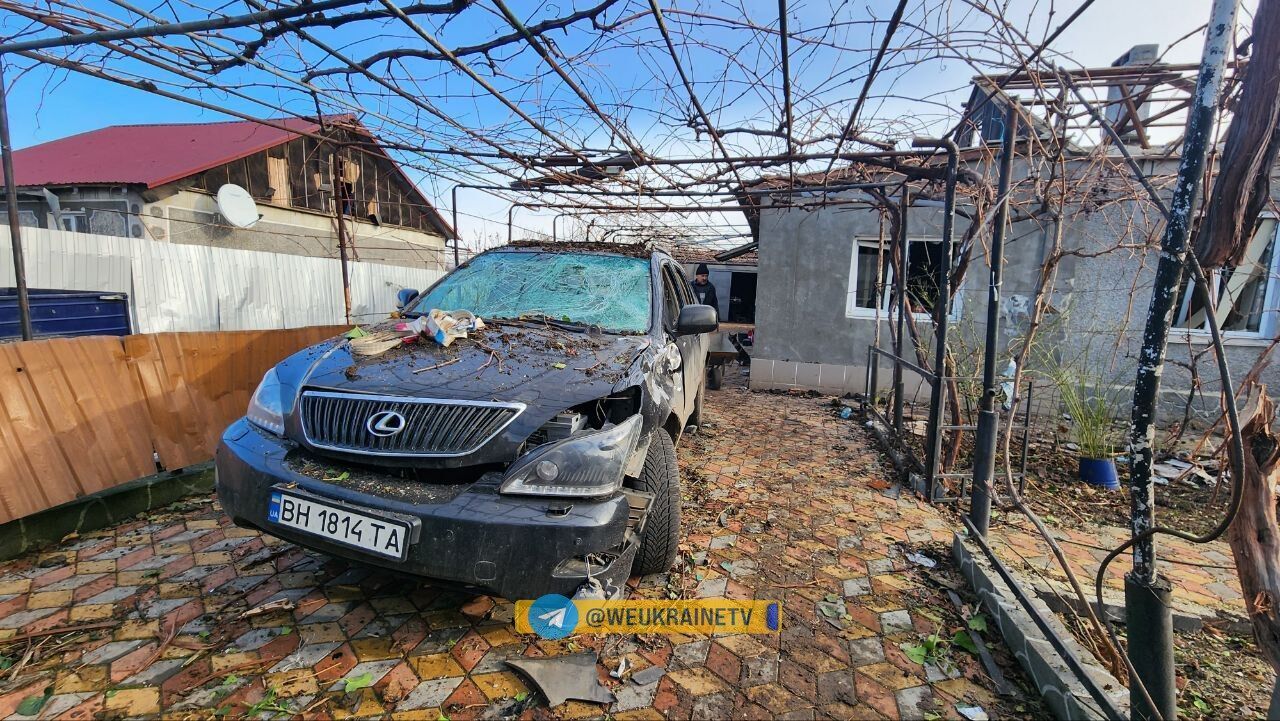 З'явилися нові подробиці та відео з наслідками падіння "Шахеду" на Одещині 