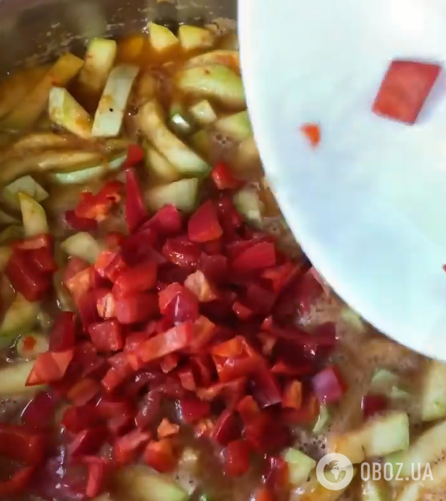 Лечо з кабачків на зиму замість салатів: як приготувати універсальний гарнір 