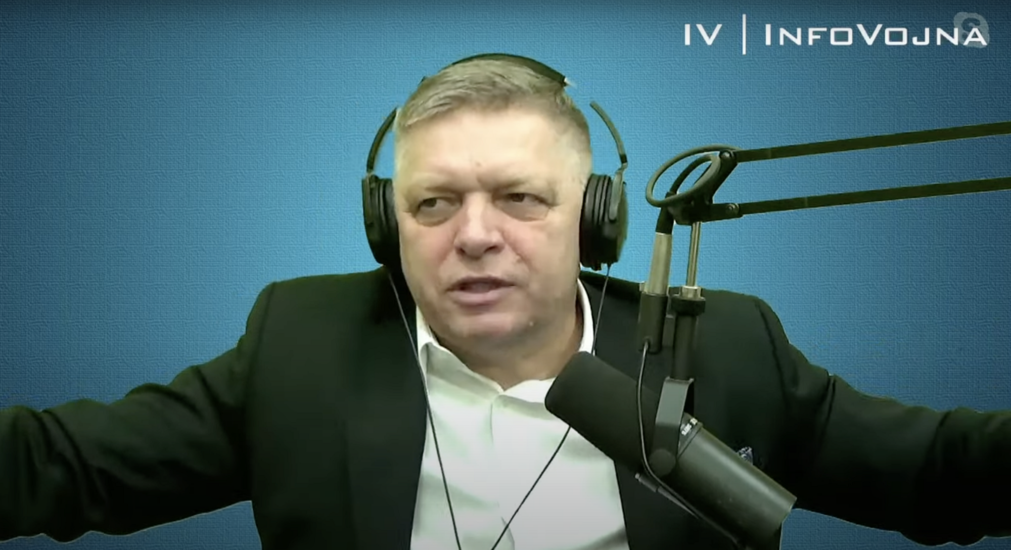 Фицо заявил, что Словакия заблокирует вступление Украины в НАТО: боится Третьей мировой войны