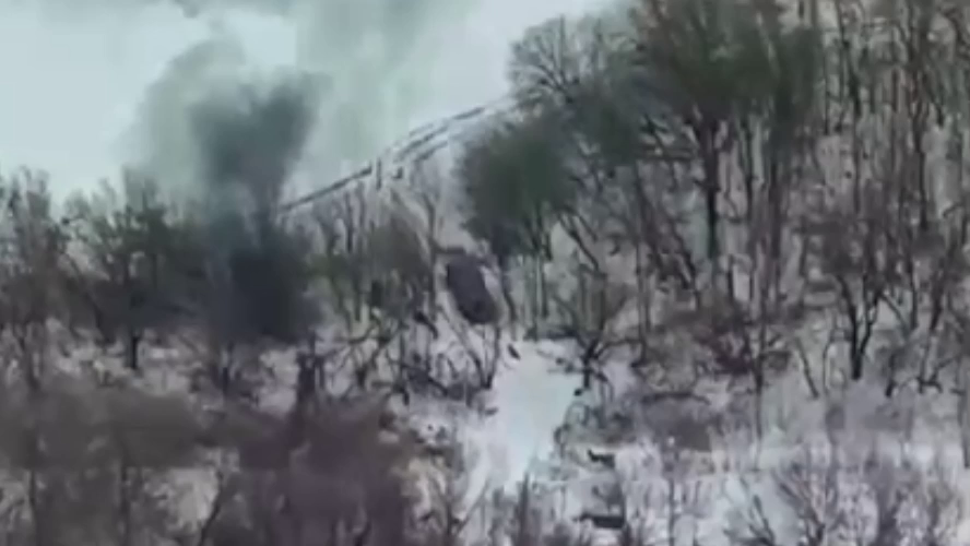 Украинские воины отминусовали вражескую технику в Курской области: эффектное видео