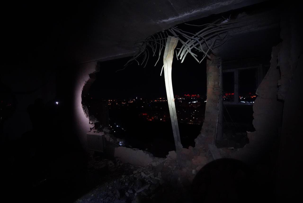 Удар по многоэтажке Киева: опубликовано фото с места атаки оккупантов