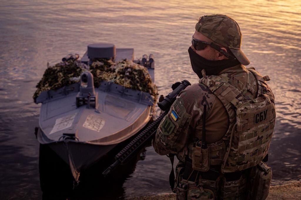 Не лише Sea Baby: в СБУ вперше показали новий морський дрон "Мамай", який дошкуляє окупантам у Чорному морі. Фото і відео