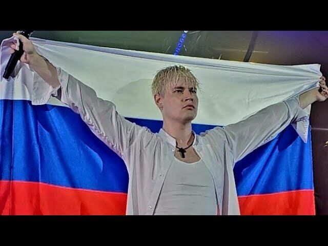Исполнитель песни "Я русский" Shaman стал доверенным лицом Путина на выборах президента РФ в 2024 году: что с ним не так
