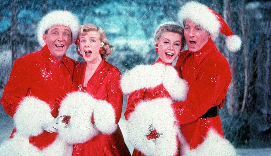 Актеров одного из самых популярных рождественских фильмов едва не "убил" искусственный снег: стали известны резонансные подробности 1950-х годов