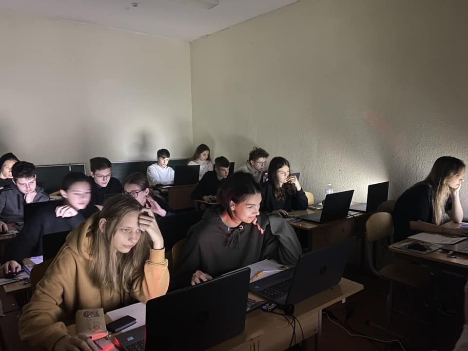 Они не испугались: образовательный эксперт объяснила, почему школьников Украины не нужно критиковать за PISA-2022, и показала красноречивое фото