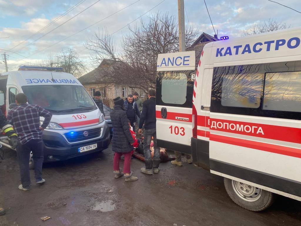 Россия устроила повторную атаку на Украину: в Черкасской области есть попадания в жилые дома