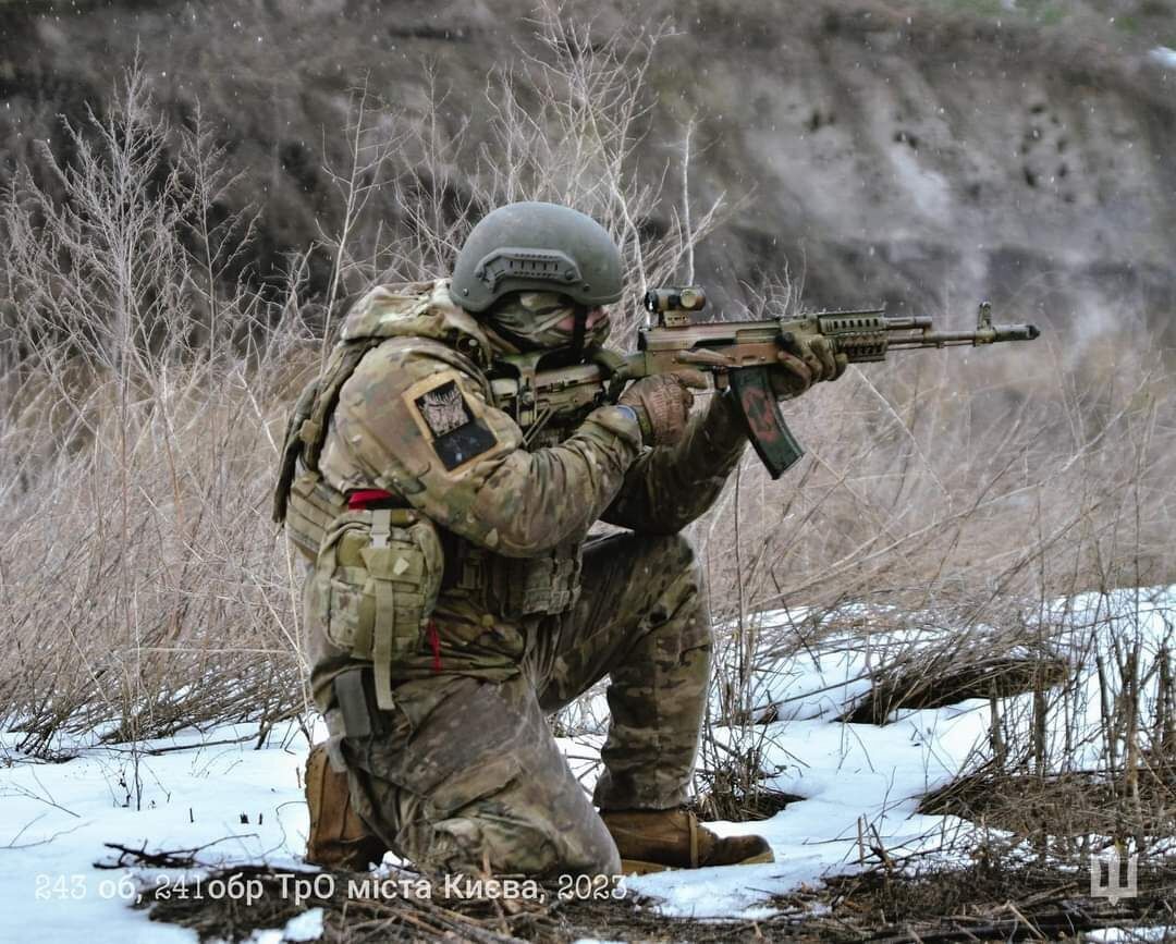 На Херсонському напрямку ЗСУ тиснуть на ворога і намагаються розширити плацдарм, армія РФ зазнає значних втрат – Генштаб