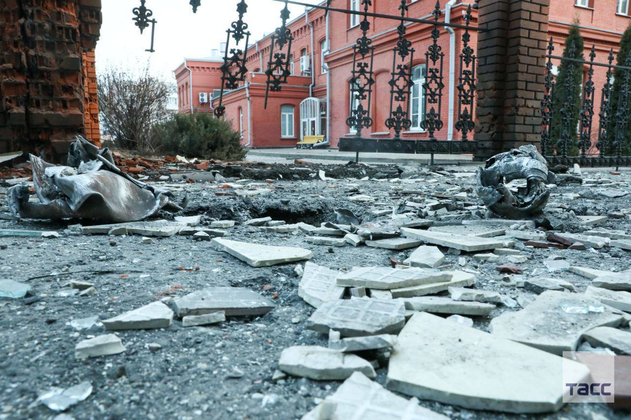 Фейерверков не будет! В России пожаловались на последствия ударов по Белгороду, в нескольких городах отменили празднование