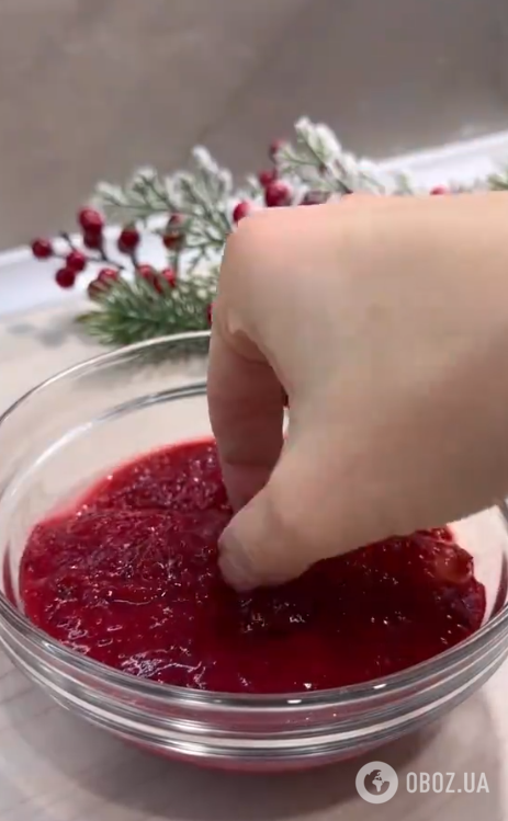 Оригінальне тірамісу, яке можна приготувати на Новий рік: в основі журавлина 
