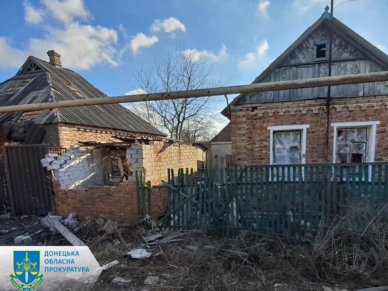 Войска РФ обстреляли пункт выдачи хлеба и воды в Часовом Яру: есть жертвы и раненые. Фото