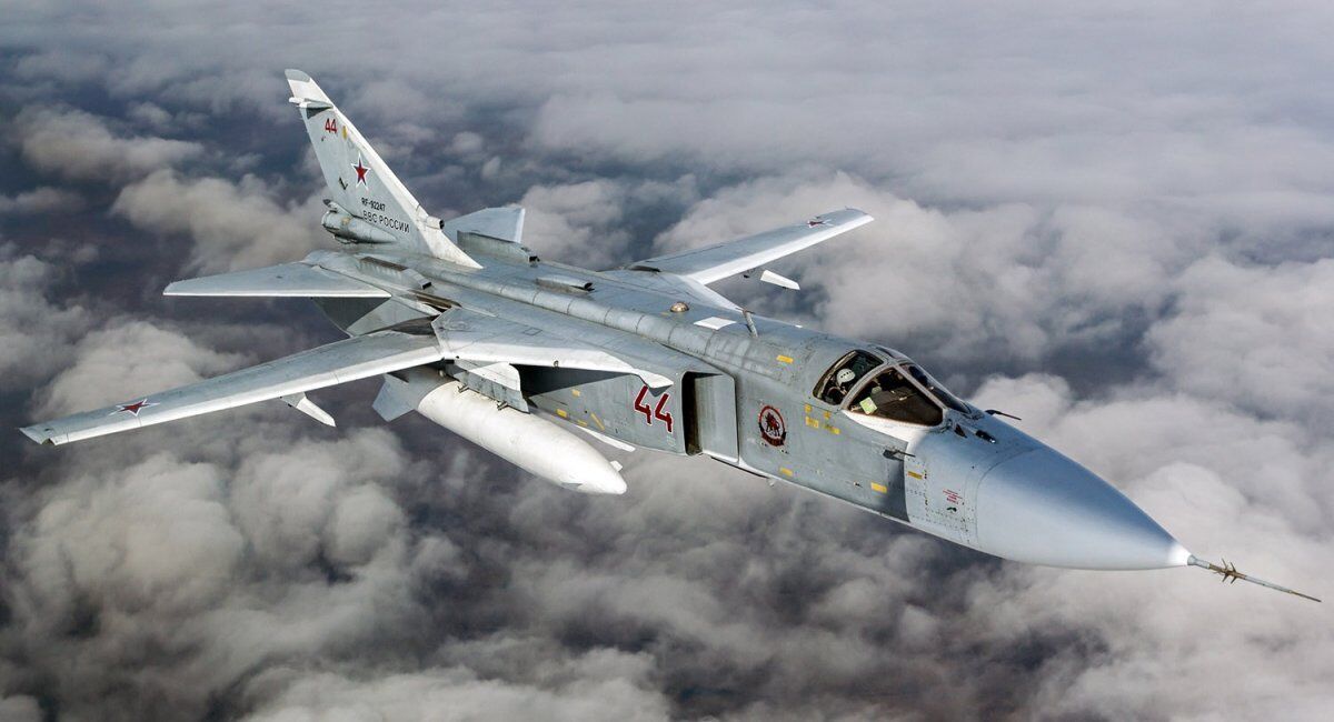 В районе Змеиного уничтожен российский бомбардировщик Су-24М