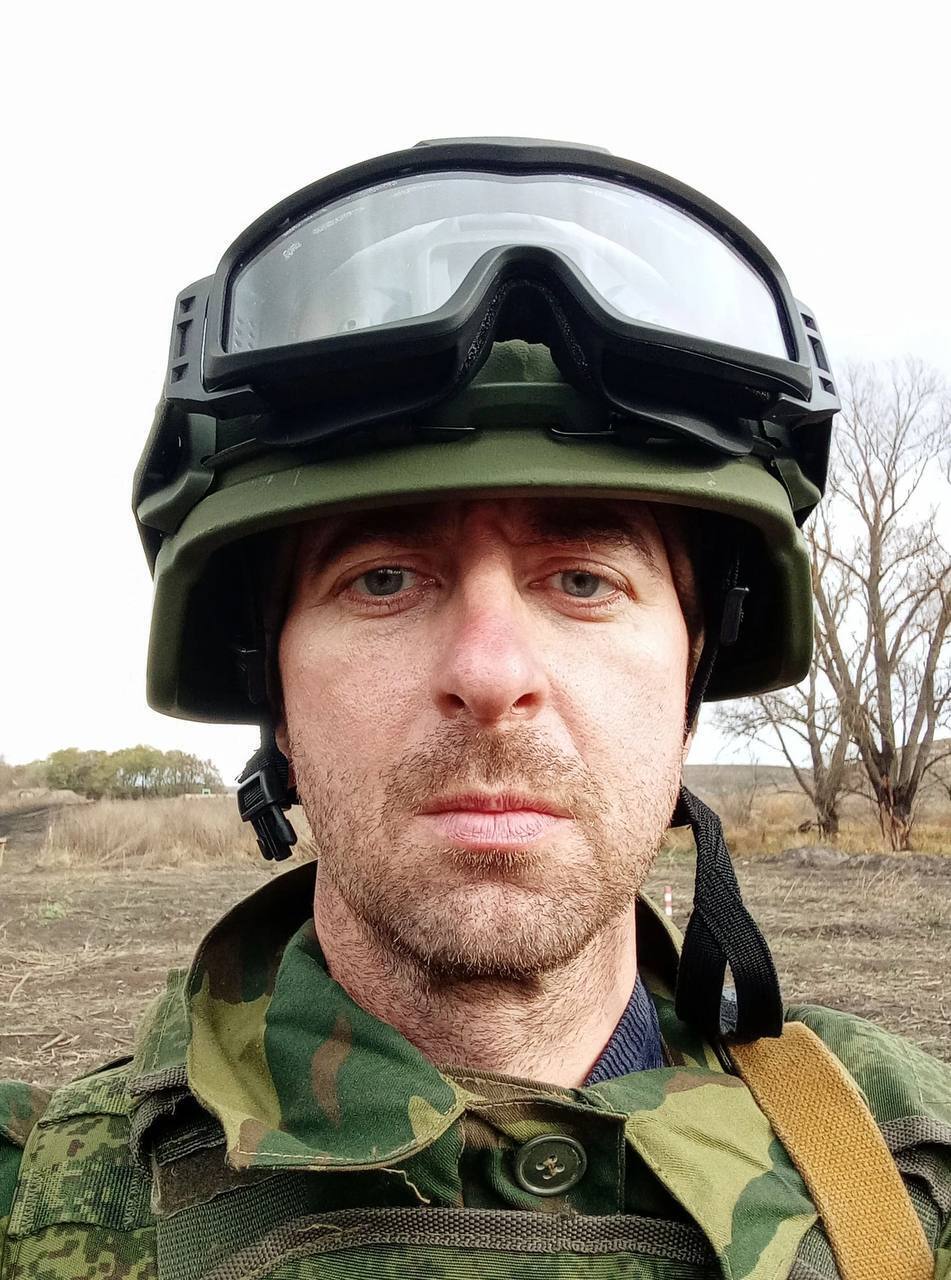 Осужденный за педофилию режиссер "Ералаша" уехал на войну в Украину, чтобы "ответить российским гадам"