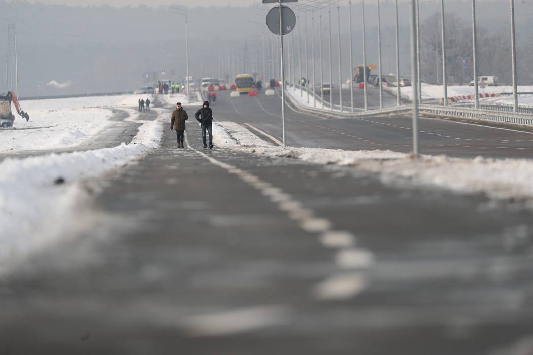Веде до майбутнього тунелю під Дніпром: у Києві завершили будівництво нової ділянки Великої кільцевої дороги. Фото