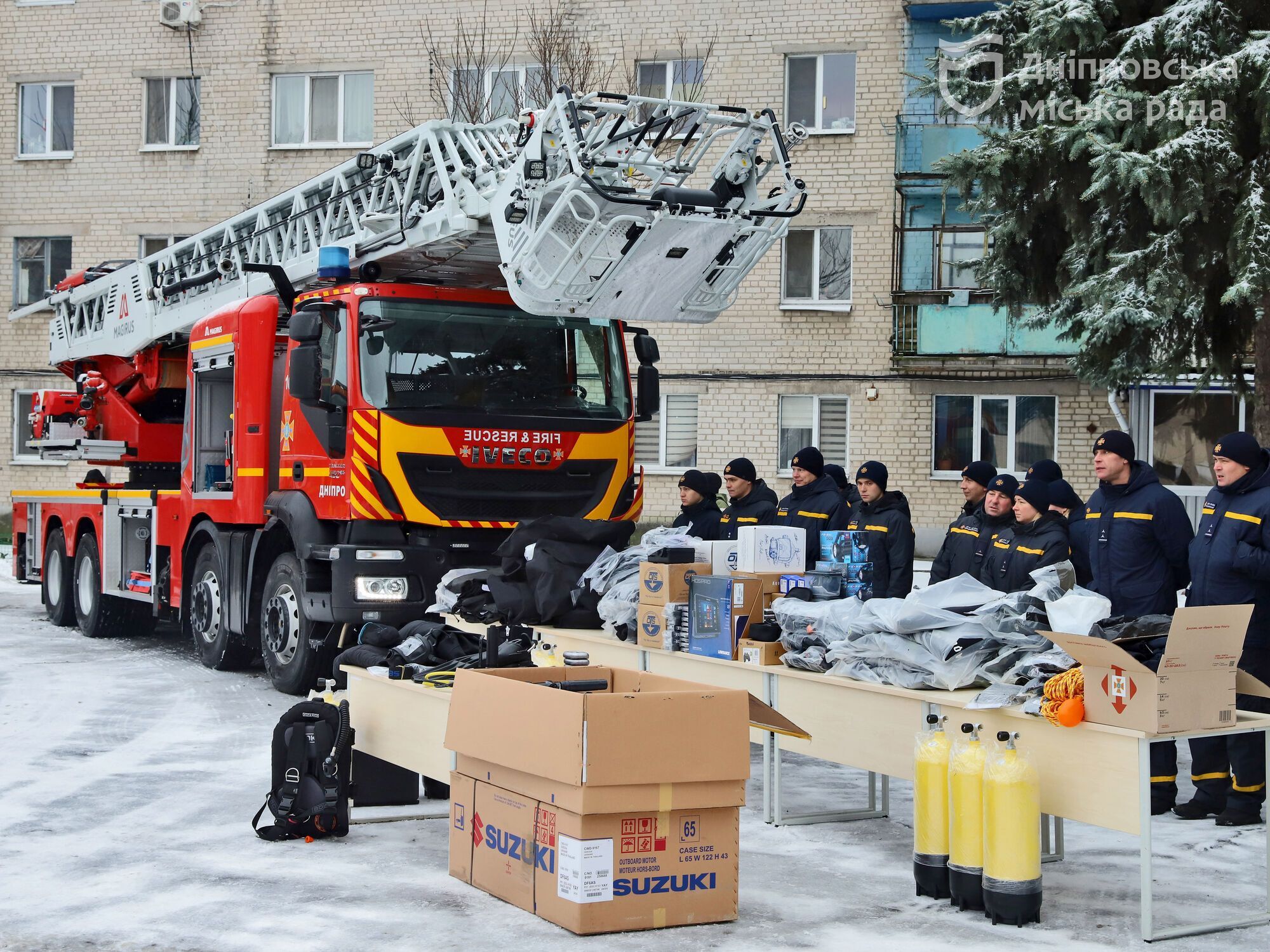 Рятувальники Дніпра отримали обіцяну Філатовим потужну техніку