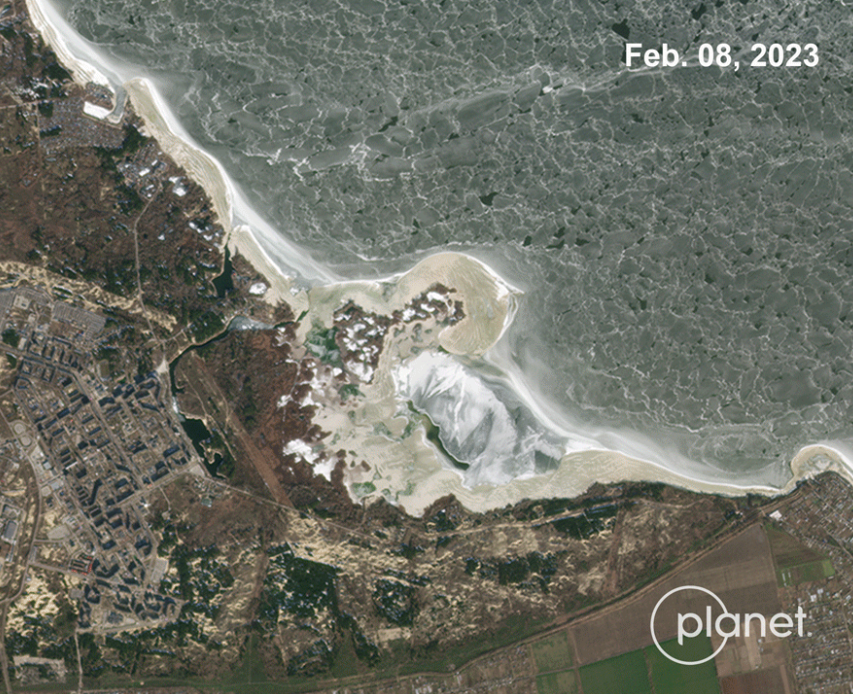 Окупанти скидають воду з Каховського водосховища, що загрожує катастрофою на ЗАЕС: супутникові фото 