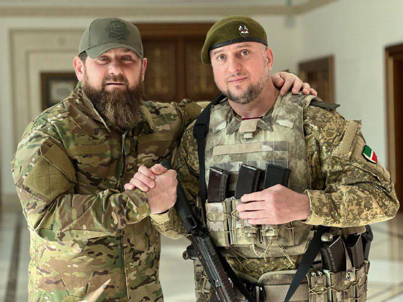 Получил конверт, пропитанный ядом: Кадыров заявил о покушении на своего помощника