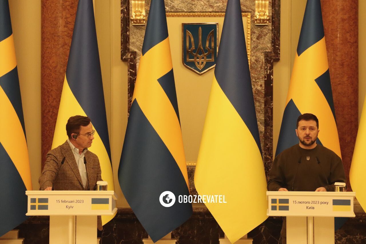 Зеленский встретился с премьером Швеции: Стокгольм предоставит САУ, истребители – под вопросом