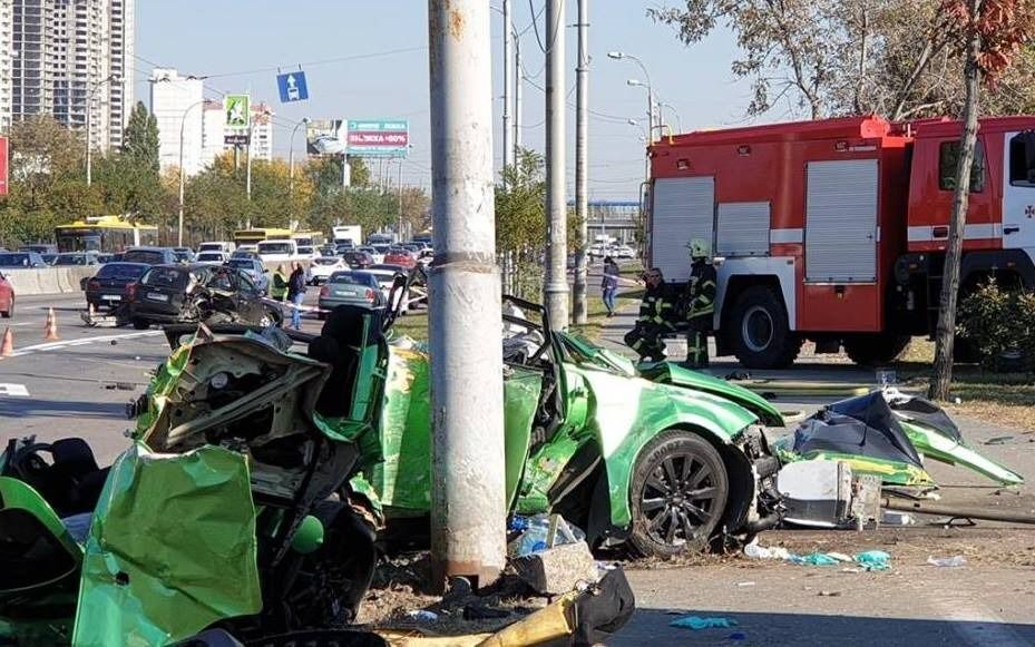 Суд на 10 років відправив за ґрати водія, який п’яним скоїв смертельну аварію біля ТРЦ Sky Mall у Києві