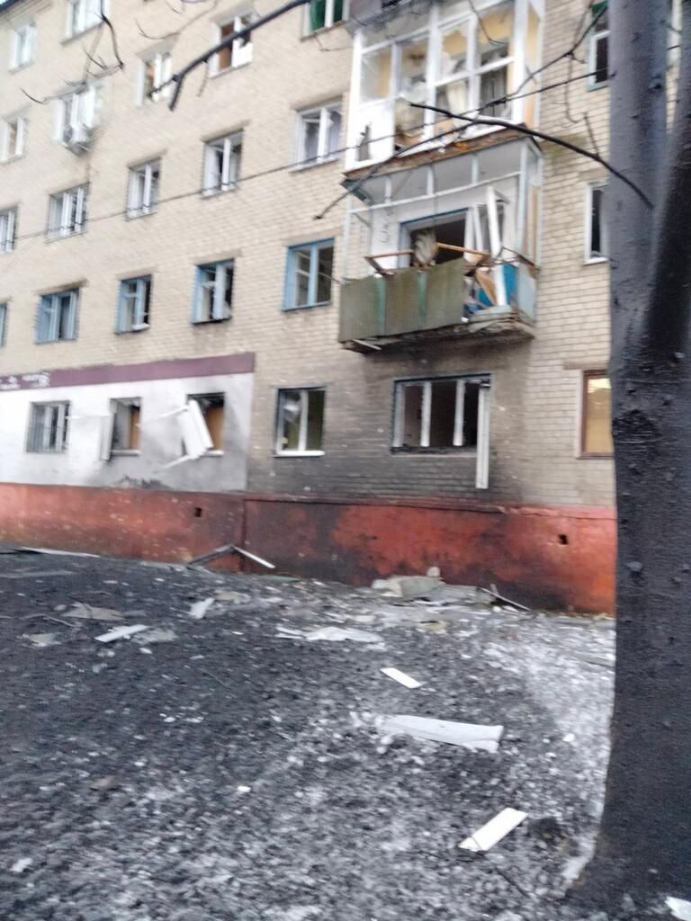 Росія здійснила ракетний удар по Дружківці на Донеччині: фото наслідків
